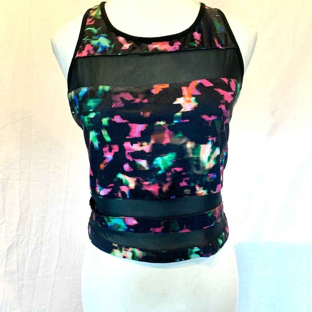 Fabletics Black and‎ Multicolor Crop Exercise Tank Top Size Medium Y2K Sexy Neon